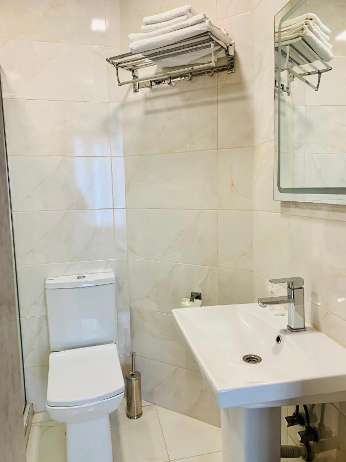 Hotel Tsereteli Batumi Luaran gambar