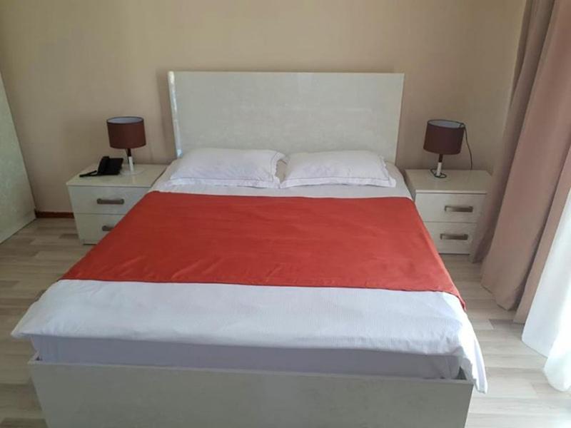 Hotel Tsereteli Batumi Luaran gambar
